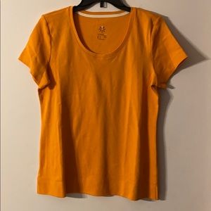 Boat neck, short sleeve top